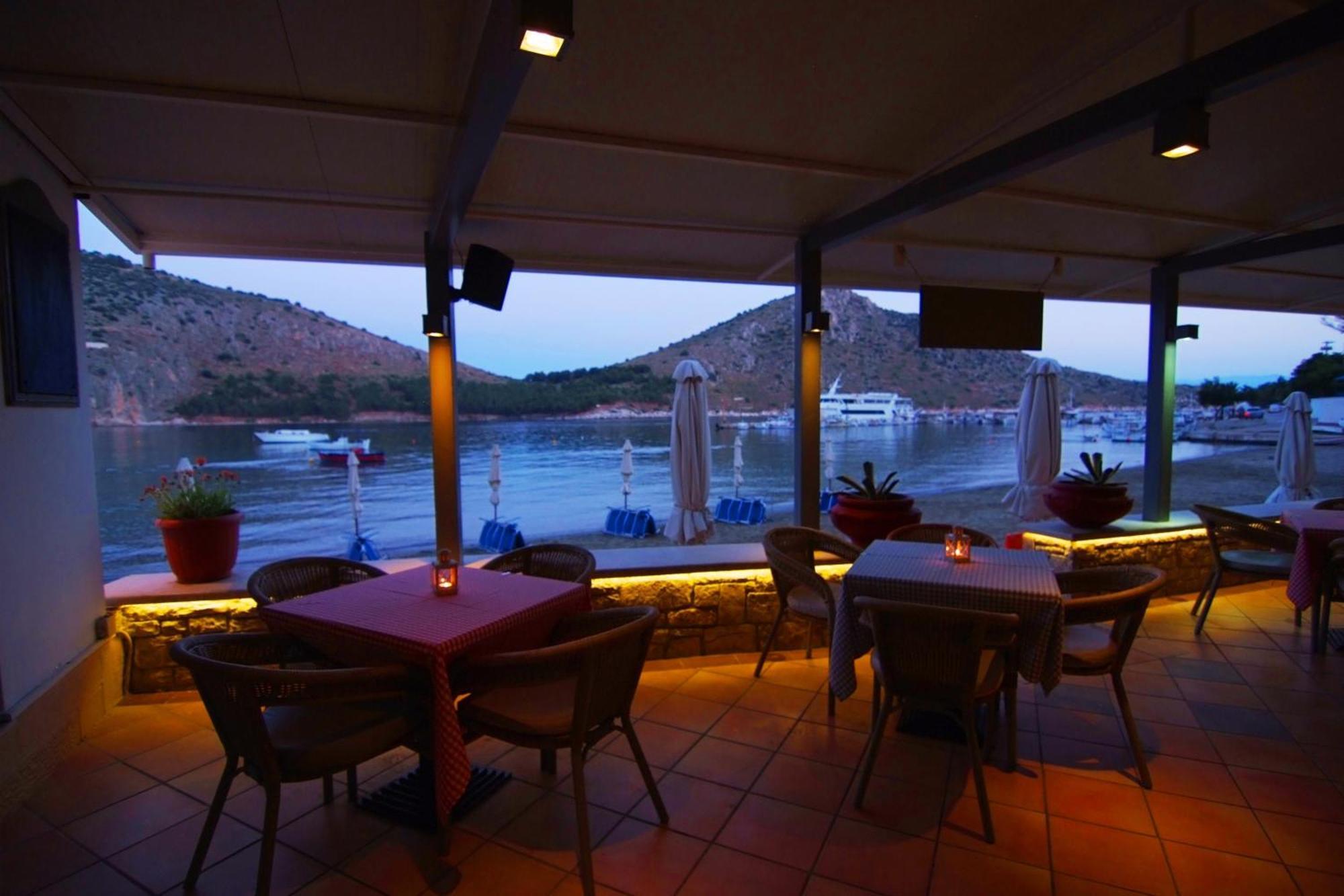Hotel Minoa 3*