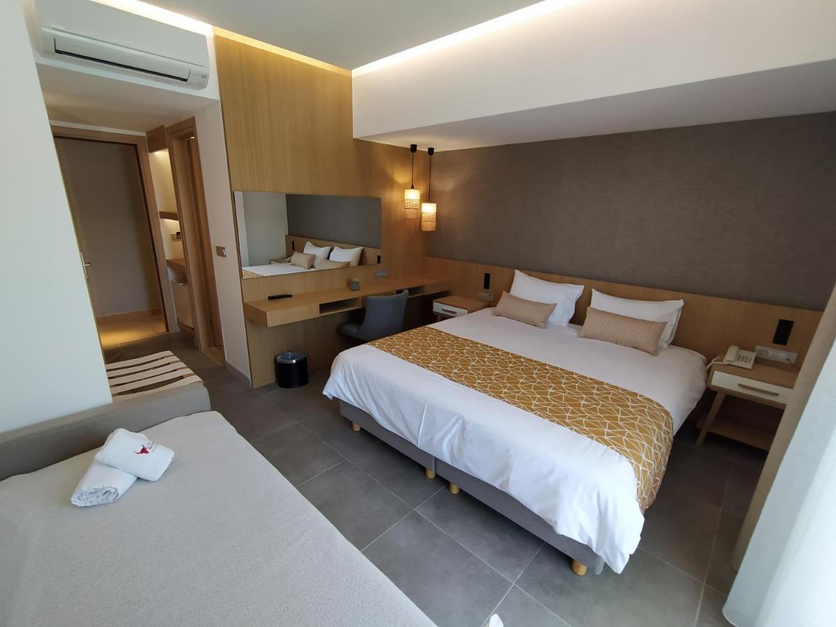 Minoa Hotel 3*